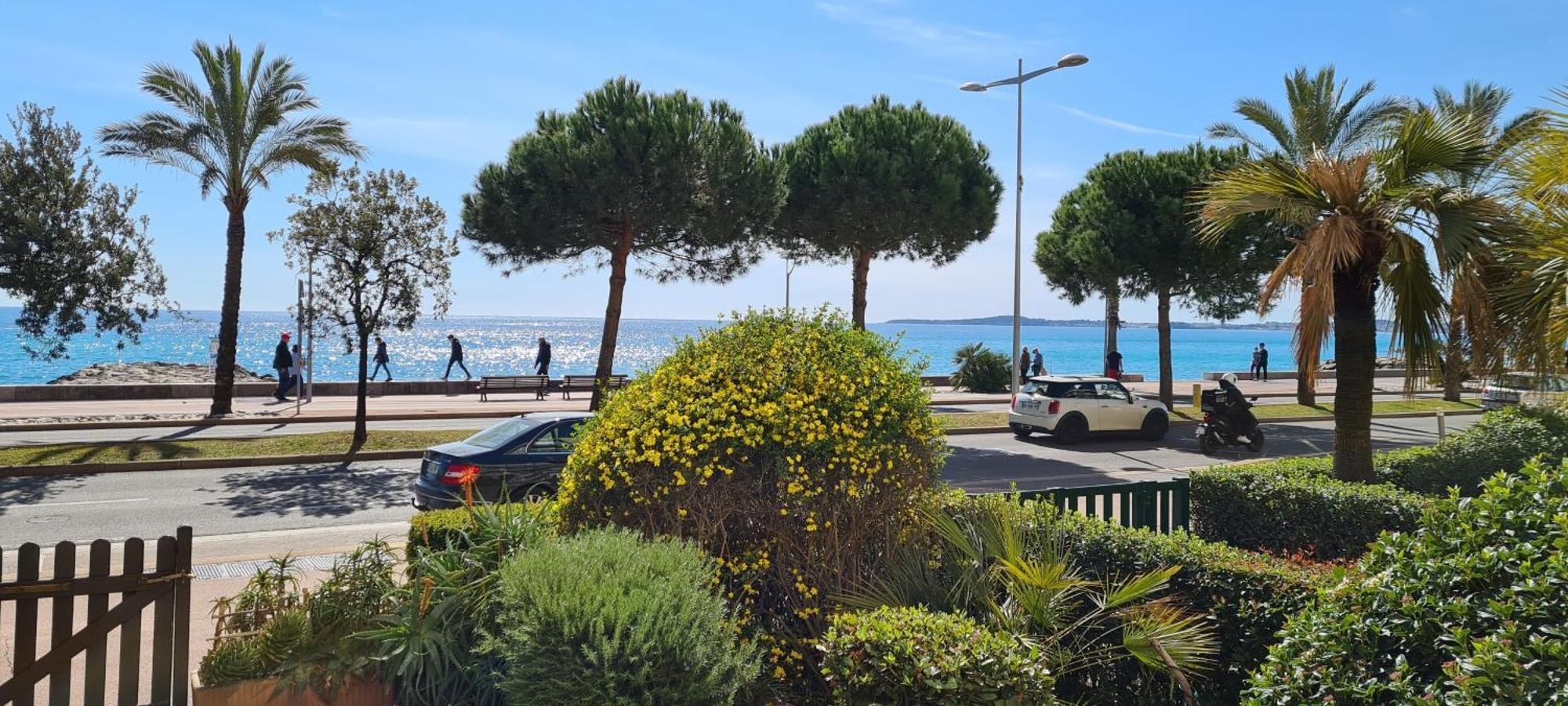 Studio De La Plage - Mer, Terrasse Et Garage Cagnes-sur-Mer Esterno foto